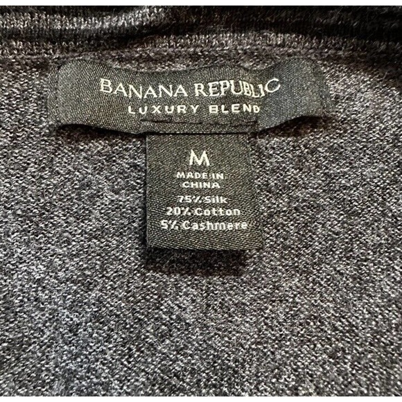 Banana Republic Sweater‎ Men’s Medium Navy Blue Silk Cashmere Luxury Blend - Picture 2 of 8